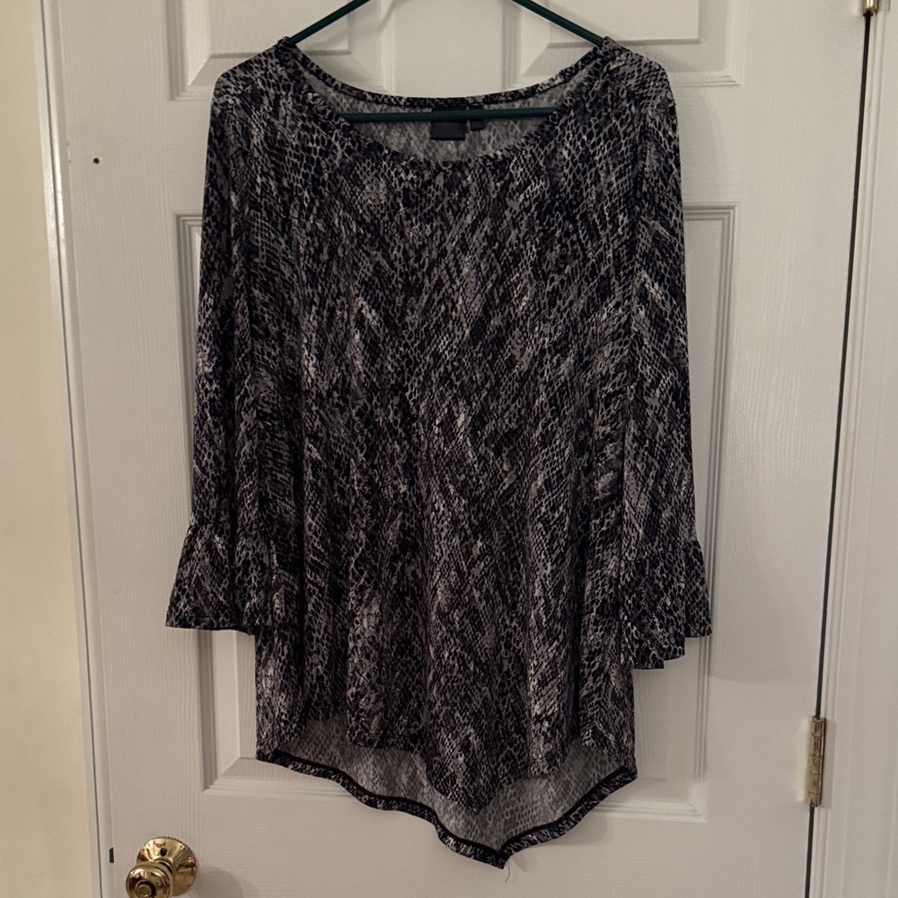 Rafaella Asymmetrical Black & Gray Textured Dressy Tunic Top  - Size L